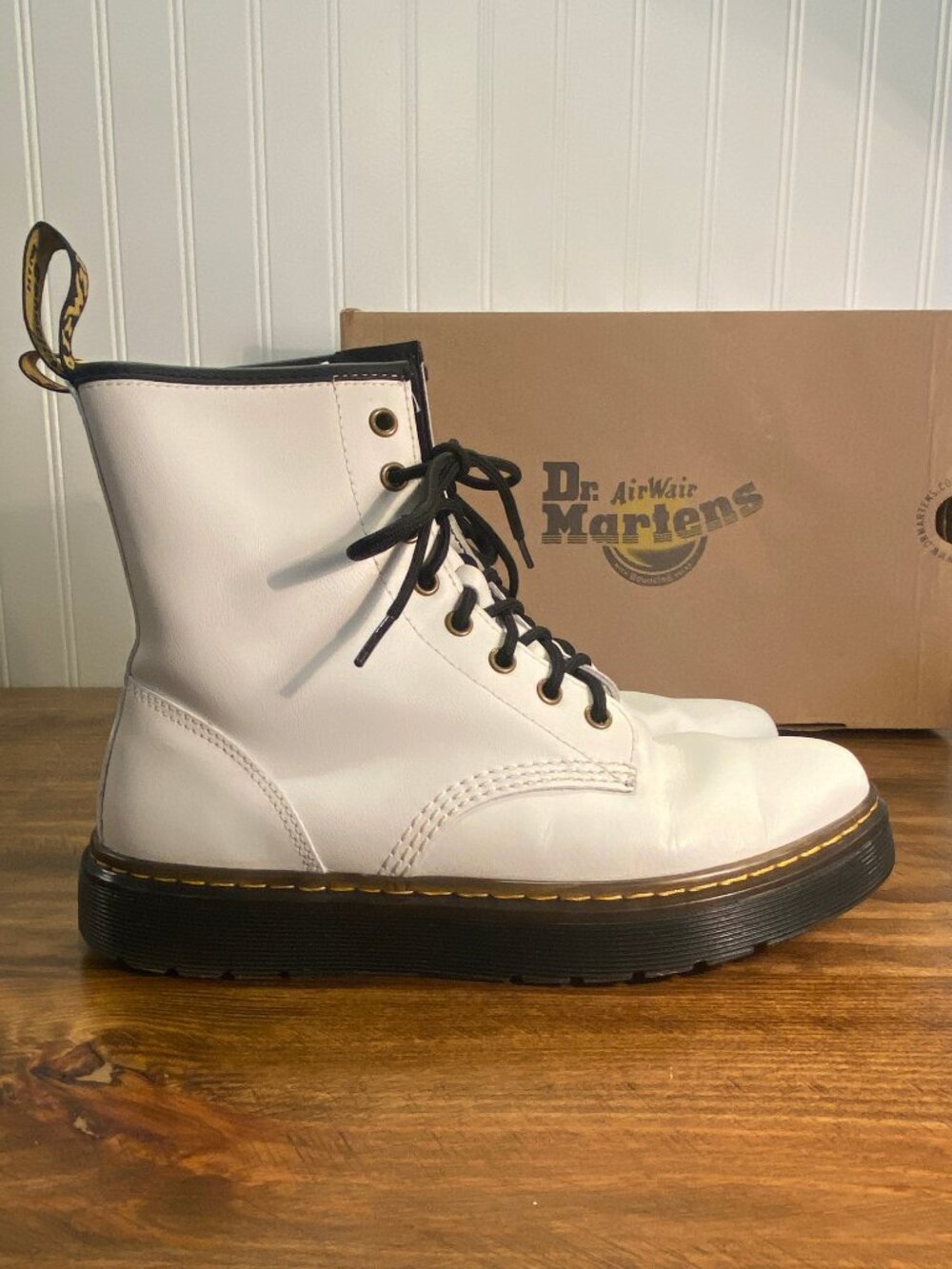 Dr. Martens - Zavala White Leather Boots with box - Women's US 9 / Men's US 8